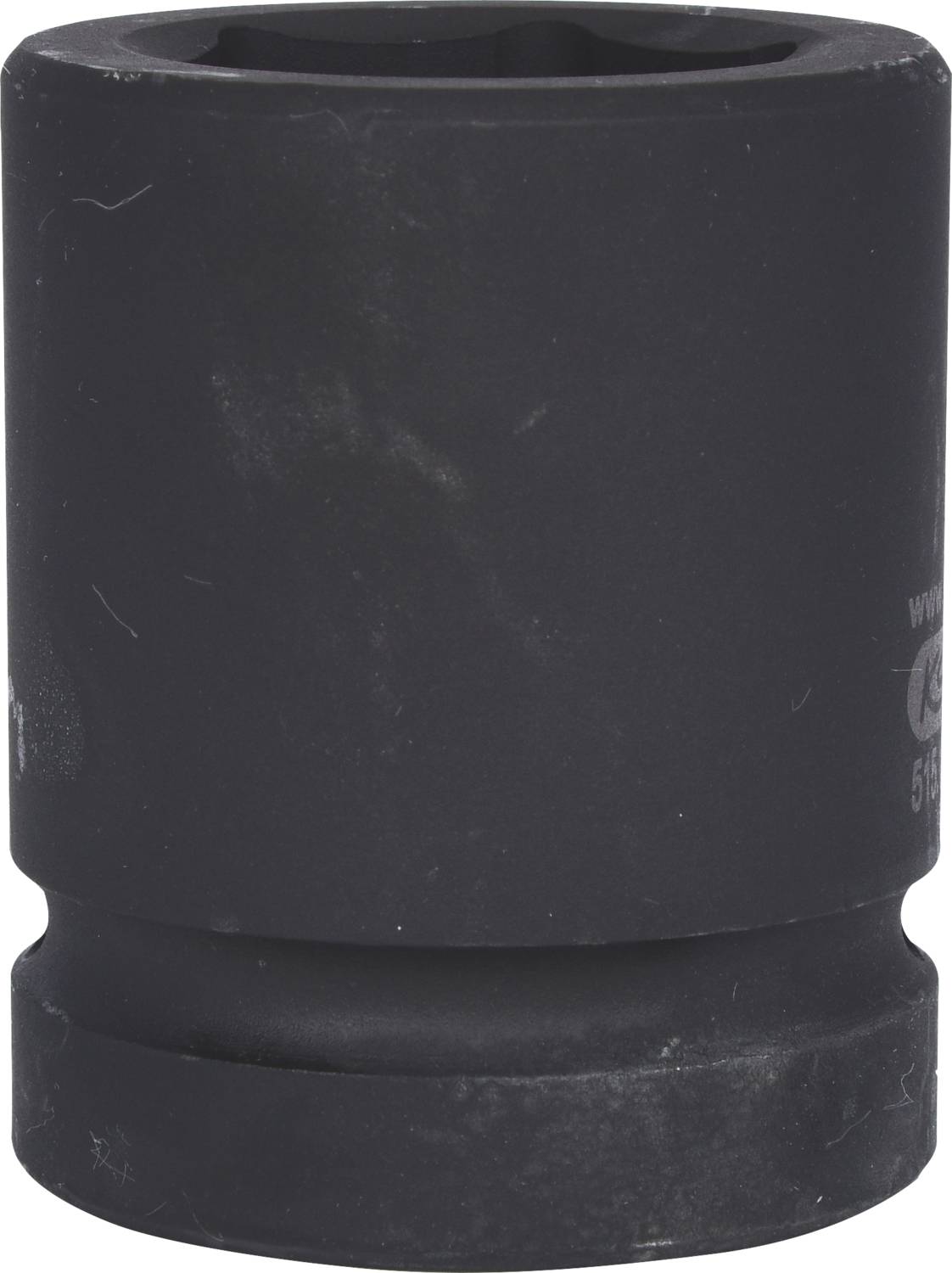 Grande douille hexagonale noire en métal, conçue pour être utilisée avec des visseuses à choc.