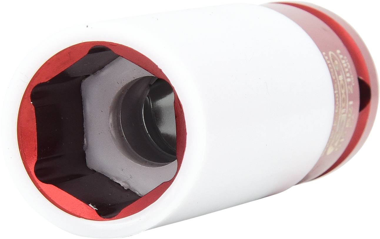 Douille blanche à bord intérieur rouge, de forme cylindrique, adaptée aux travaux de vissage, sur fond blanc.