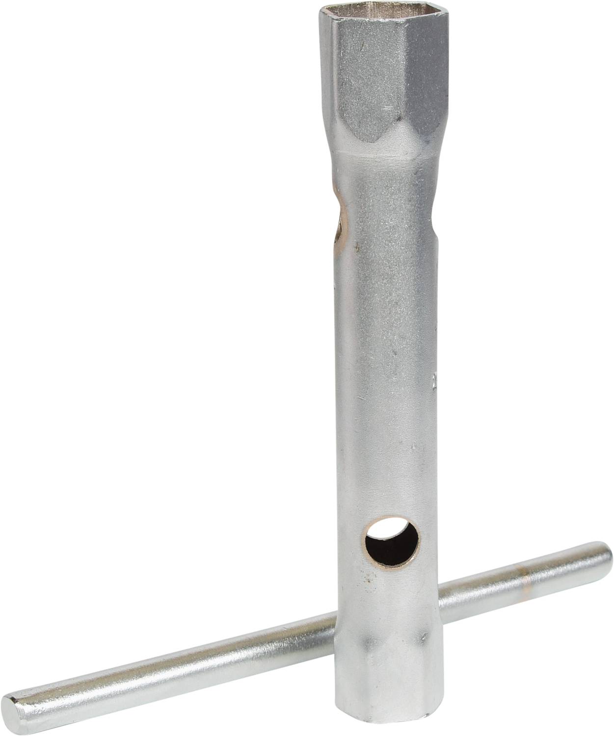 Une clé à bougie en métal, composée d'un tube cylindrique muni d'une poignée en forme de T.