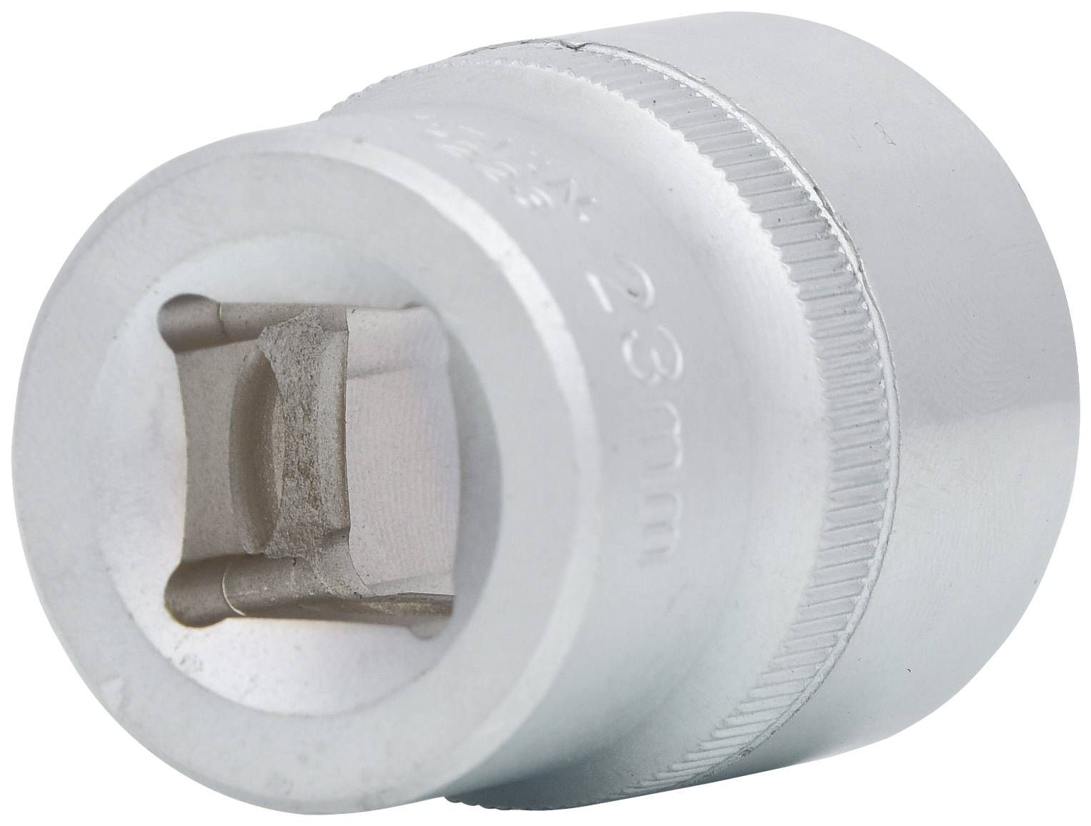 Un écrou borgne en argent avec une ouverture hexagonale et la gravure '23 mm' sur le côté, utilisé pour les outils de fixation.