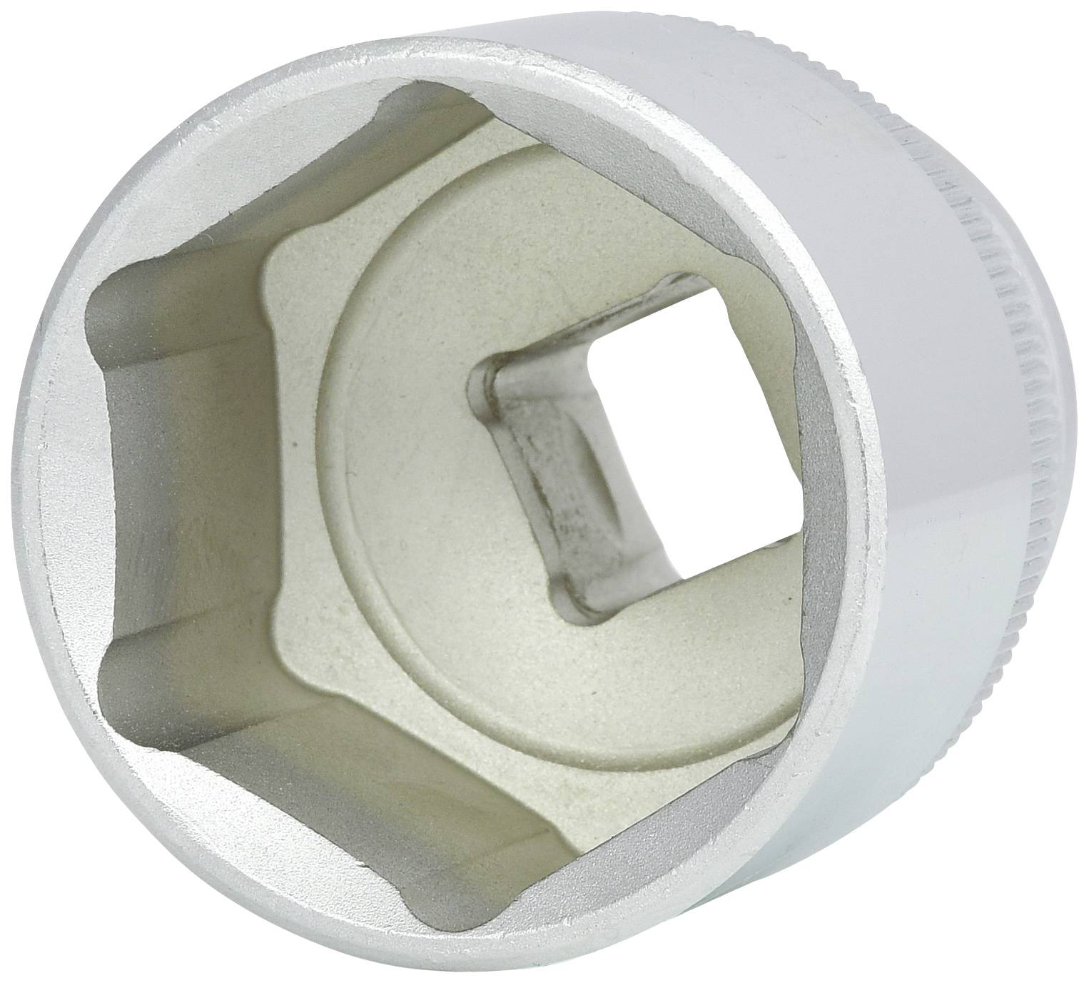 Un embout de clé à cliquet en argent avec une ouverture hexagonale, vu de dessus. Adapté pour les vis et les écrous.