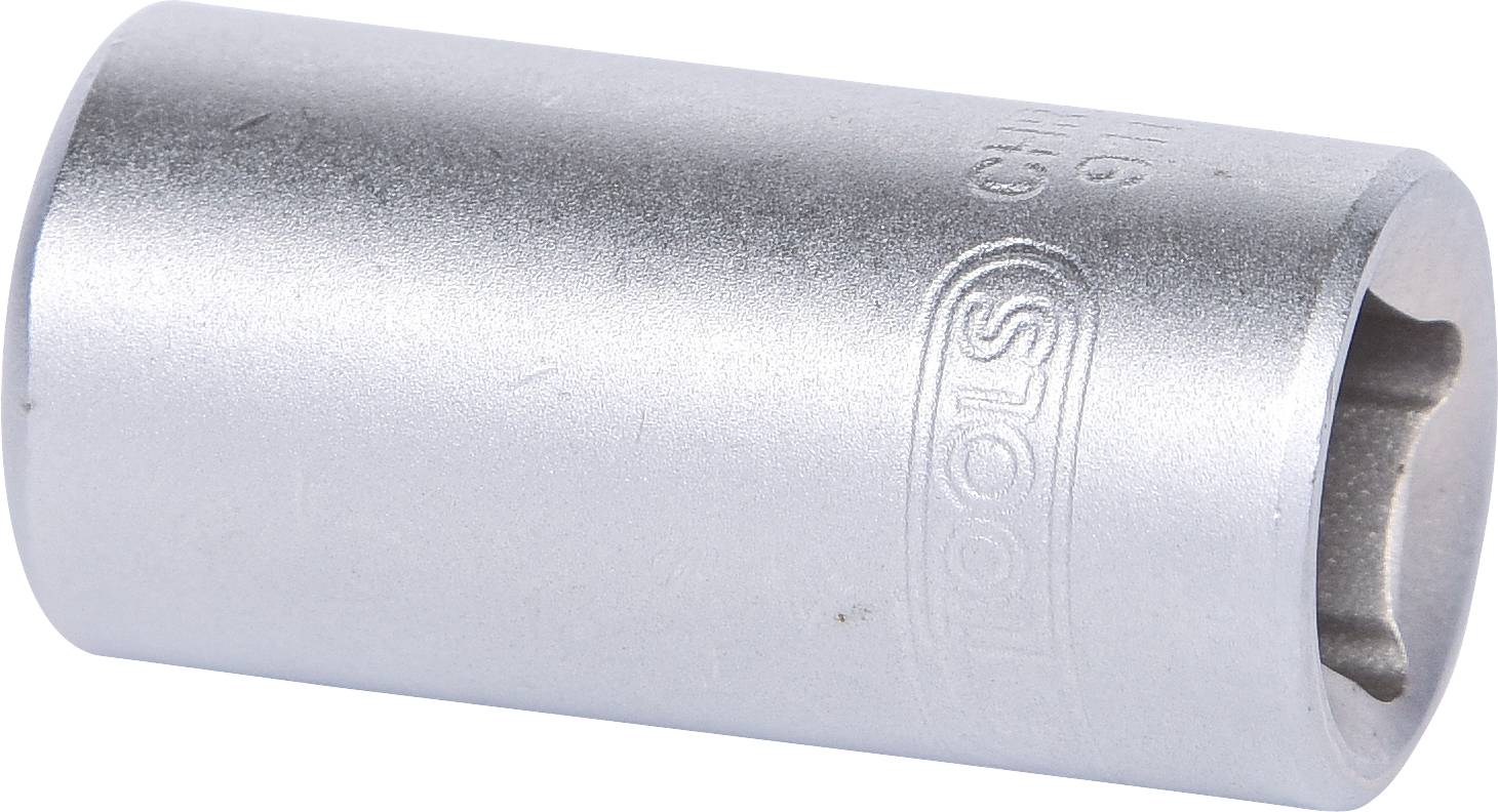 Un embout de clé à cliquet en argent, cylindrique, avec ouverture hexagonale, adapté aux travaux de vissage.