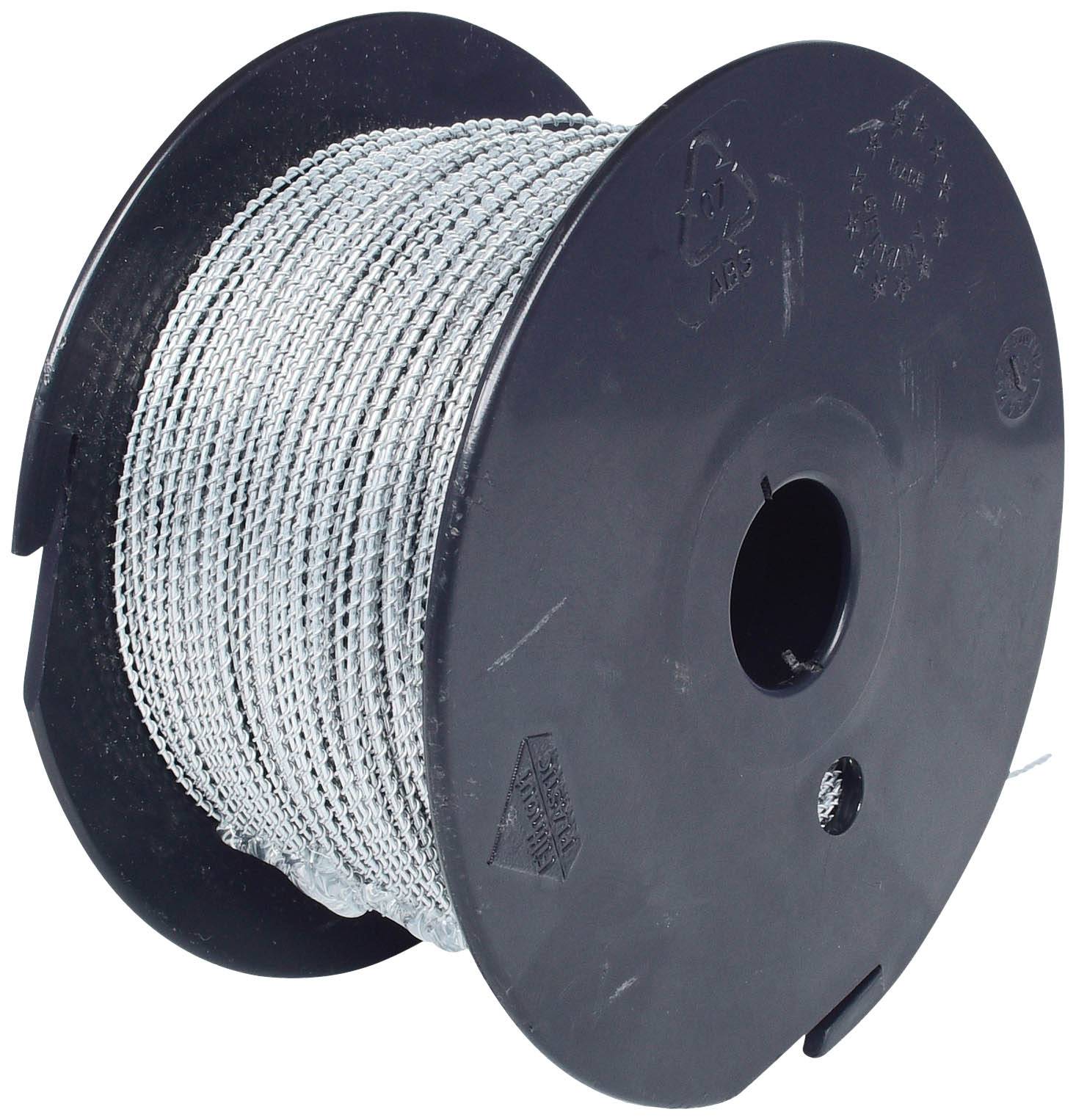 Un rouleau de câble argenté sur un noyau de bobine en plastique noir, adapté aux travaux artisanaux et aux utilisations techniques.