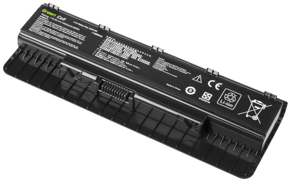 Un accumulateur noir pour ordinateur portable avec marquage CE et symbole de batterie lithium-ion. Le texte et les symboles relatifs à l'utilisation et à l'élimination sont imprimés dessus.