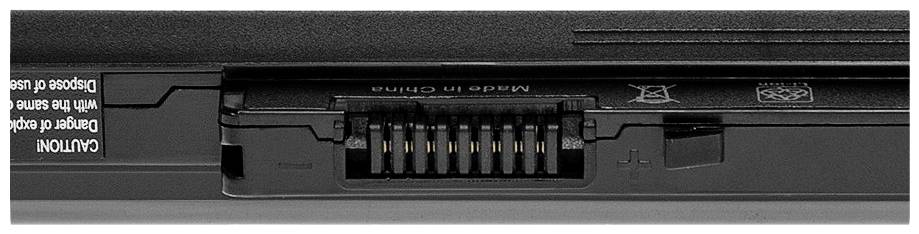 Gros plan d'un compartiment de batterie d'ordinateur portable avec des contacts de connexion visibles. Des symboles de recyclage et d'avertissement sont présents sur la droite.