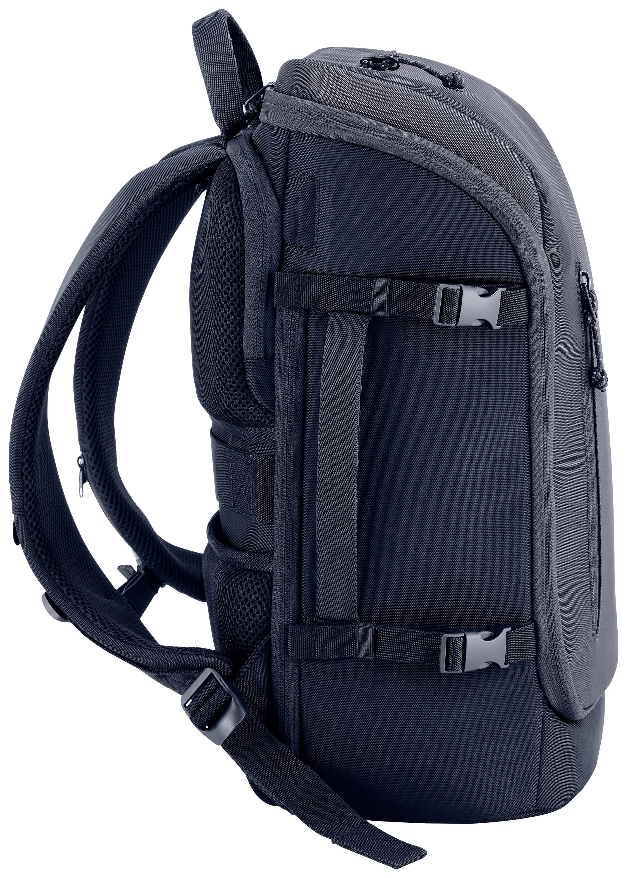 Sac à dos noir en tissu, orienté verticalement, doté de sangles d'épaules rembourrées et de plusieurs boucles pour un ajustement et une sécurité optimaux.