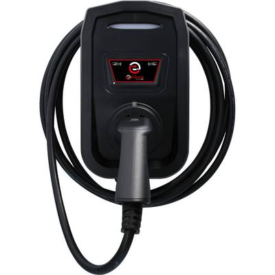 Une station de charge pour véhicules électriques noire avec un câble et une prise connectés, affichant un écran illuminé en rouge.