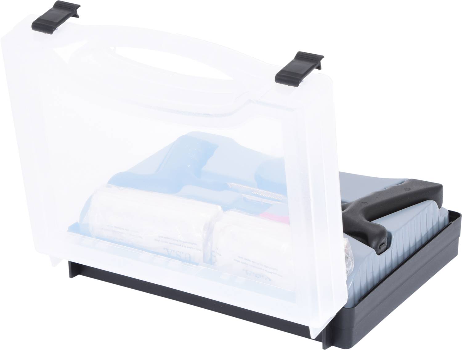 Une boîte à outils en plastique transparent avec une poignée et des fermetures noires, contenant divers outils et pièces de rechange.