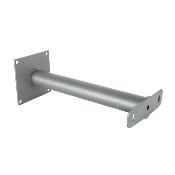 Un support métallique gris avec une plaque de base rectangulaire et deux trous de fixation, adapté pour un montage mural.