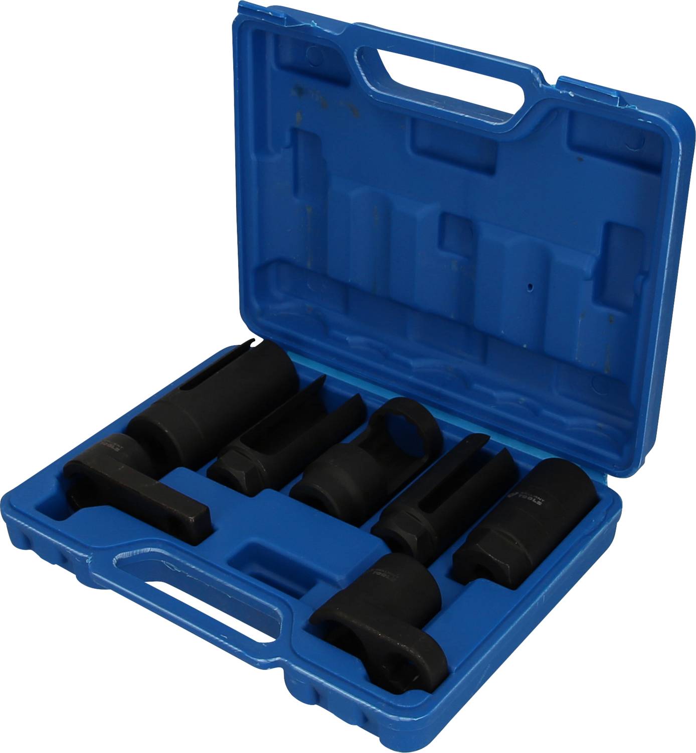 Une boîte à outils bleue contenant six clés à douille différentes et des adaptateurs pour réparations automobiles, soigneusement rangés.