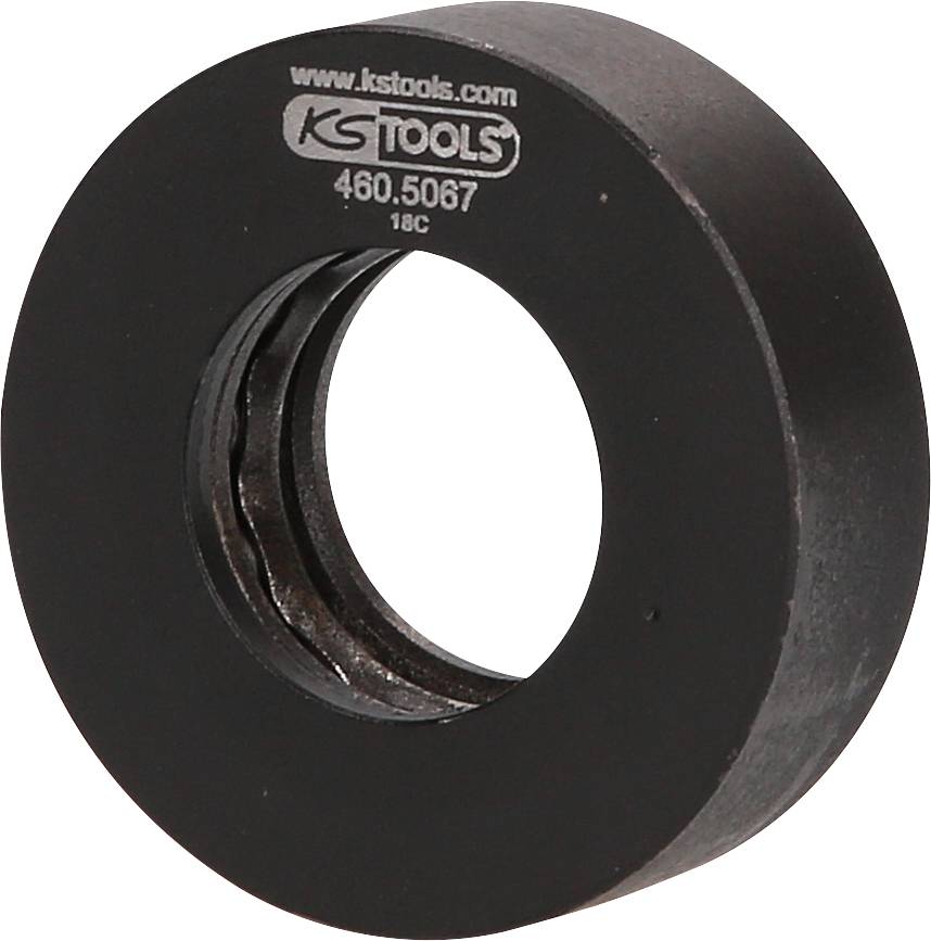Adaptateur annulaire noir KS Tools 460.5067, de forme cylindrique, portant l'inscription www.kstools.com sur sa surface supérieure.