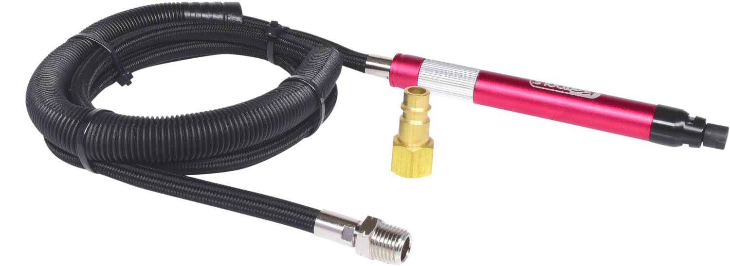 Un tuyau flexible muni d'une poignée rouge et d'un raccord en laiton, probablement un composant d'un outil ou d'un appareil.