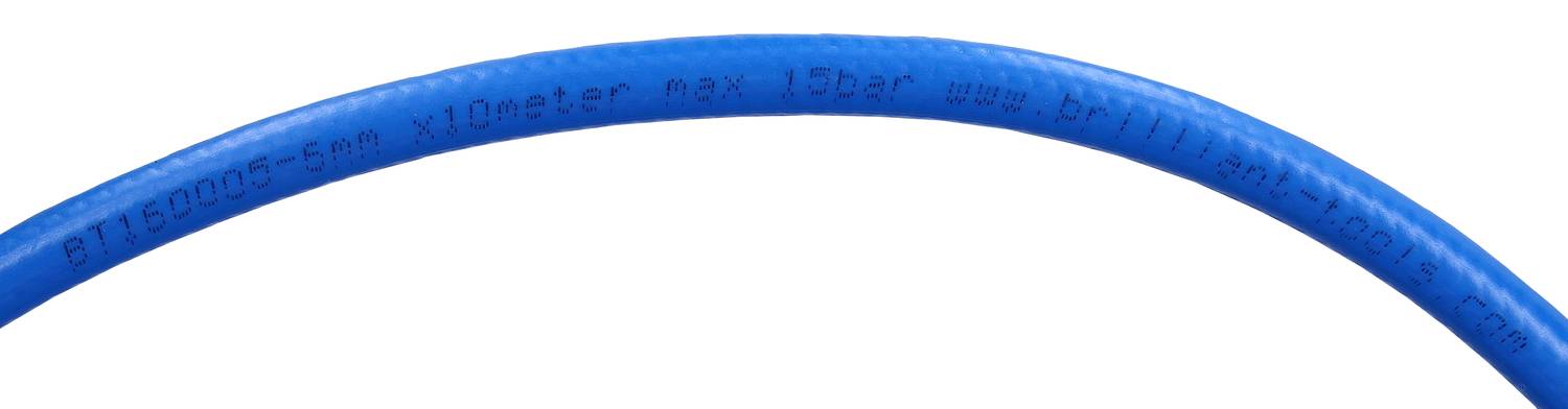 Tuyau bleu avec texte noir 'Bl150006-5m, X10mètre max 15bar www.brillantaqua.com' le long de la surface.