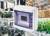 Des images industrielles se fondent avec un boîtier blanc et transparent au premier plan. Scènes de bureaux, d'entrepôts, de production et d'agriculture.