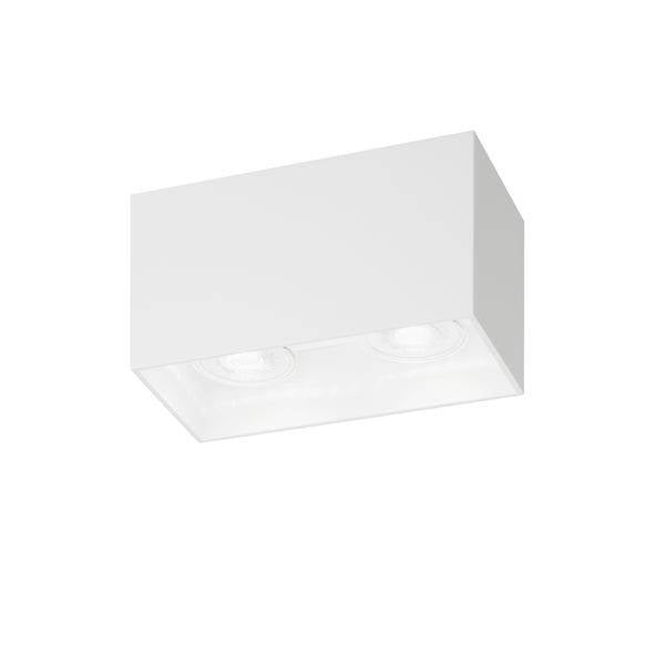 Plafonnier rectangulaire blanc avec deux projecteurs intégrés, adapté aux espaces intérieurs modernes.