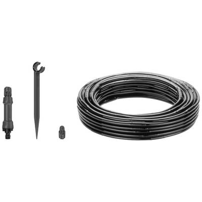 Kit d'irrigation de jardin composé d'un tuyau noir, d'un raccord, d'une tige et d'un embout pour une distribution d'eau efficace.