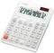 Un calculateur blanc de Casio affiche les chiffres « 1234567890,12 » sur son écran. Des touches sont prévues pour différentes fonctions mathématiques.