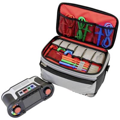 Un ensemble ouvert de câbles électroniques et d'accessoires, soigneusement rangés dans un sac avec des câbles de couleur et des outils, à côté d'un appareil.