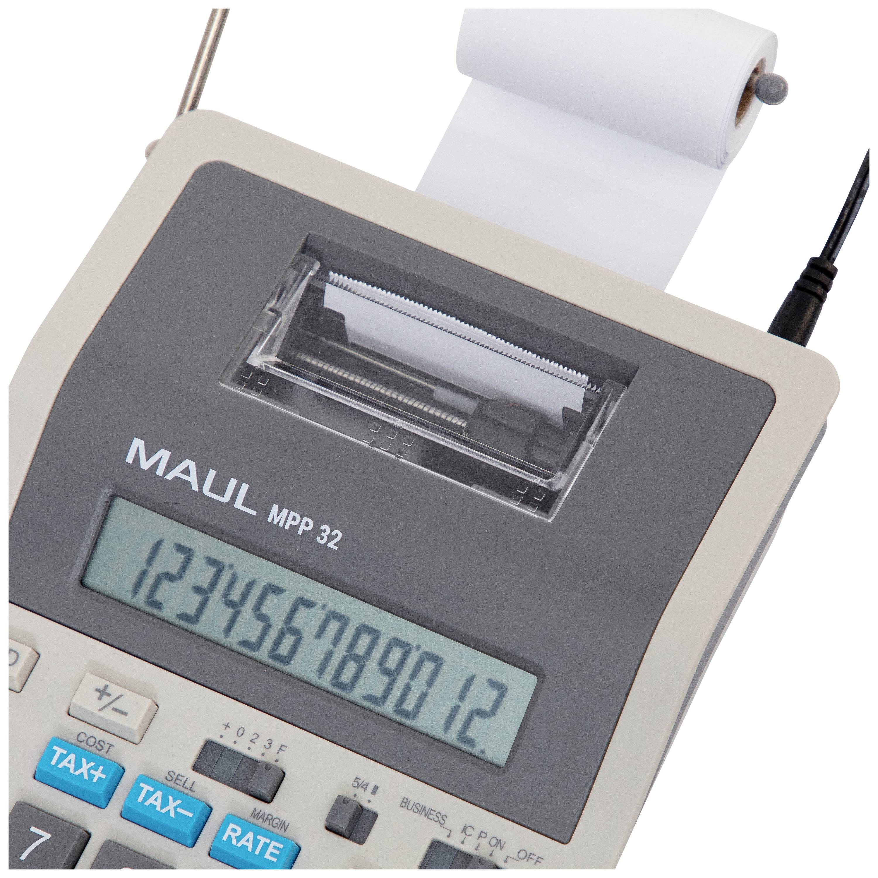 Une calculatrice de bureau avec fonction d'impression affiche '1234567890,12' sur son écran. Un rouleau de papier est visible en arrière-plan.