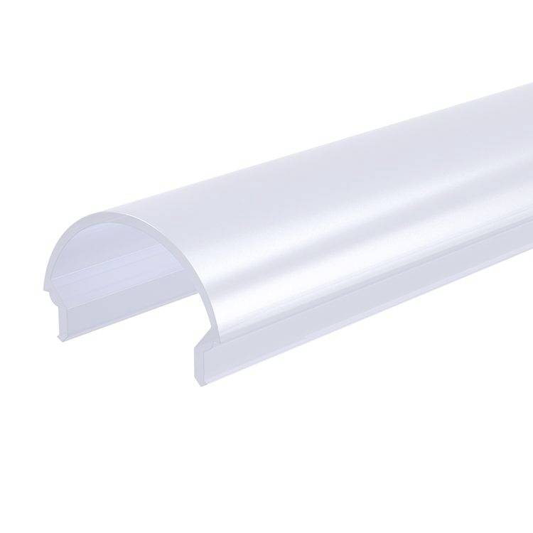 Capot LED blanc, semi-transparent et incurvé, conçu pour diffuser la lumière et protéger les LED.