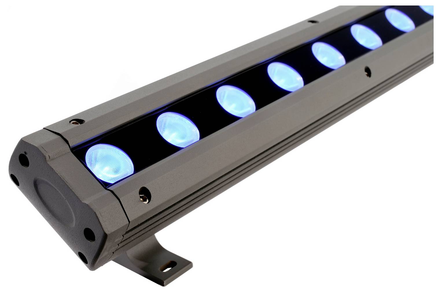 Barre lumineuse LED noire allongée avec une rangée de lumières bleu vif, présentée sur fond blanc.