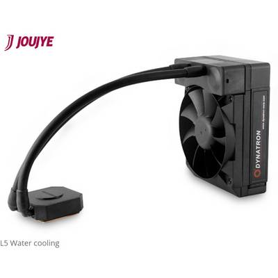 'JOUJYE - L5 Refroidissement à eau par Dynatron' ; L'image montre un système de refroidissement à eau avec ventilateur et tuyau, utilisé pour le refroidissement des ordinateurs.