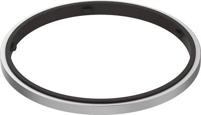 Un anneau métallique rond avec une surface intérieure sombre, probablement un joint d'étanchéité ou un composant d'un système mécanique.