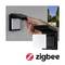 Une main ouvre un boîtier mural contenant deux interrupteurs blancs. En dessous, le logo de 'Zigbee' est visible.