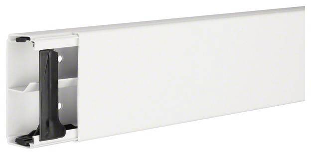 Couvercle de goulotte de câbles blanc, rectangulaire, avec ouverture latérale pour la gestion des câbles.