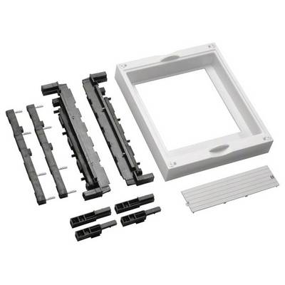 Composants d'un ensemble de cadre en plastique blanc avec des supports et des vis noirs, disposés sur un fond blanc.