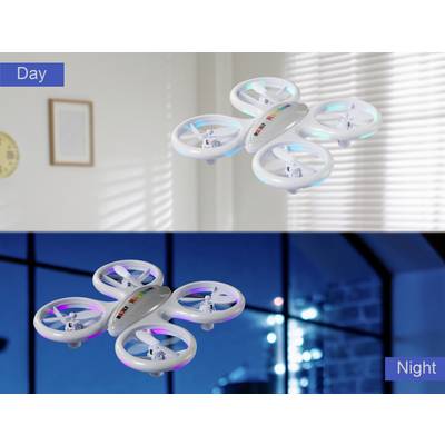 Un drone survole un espace lumineux le jour et se tient devant une fenêtre avec des lumières urbaines la nuit. Deux scènes illustrent son fonctionnement diurne et nocturne.