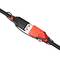 Un câble de données USB composé d'une prise noire et d'une prise rouge connectées ensemble.