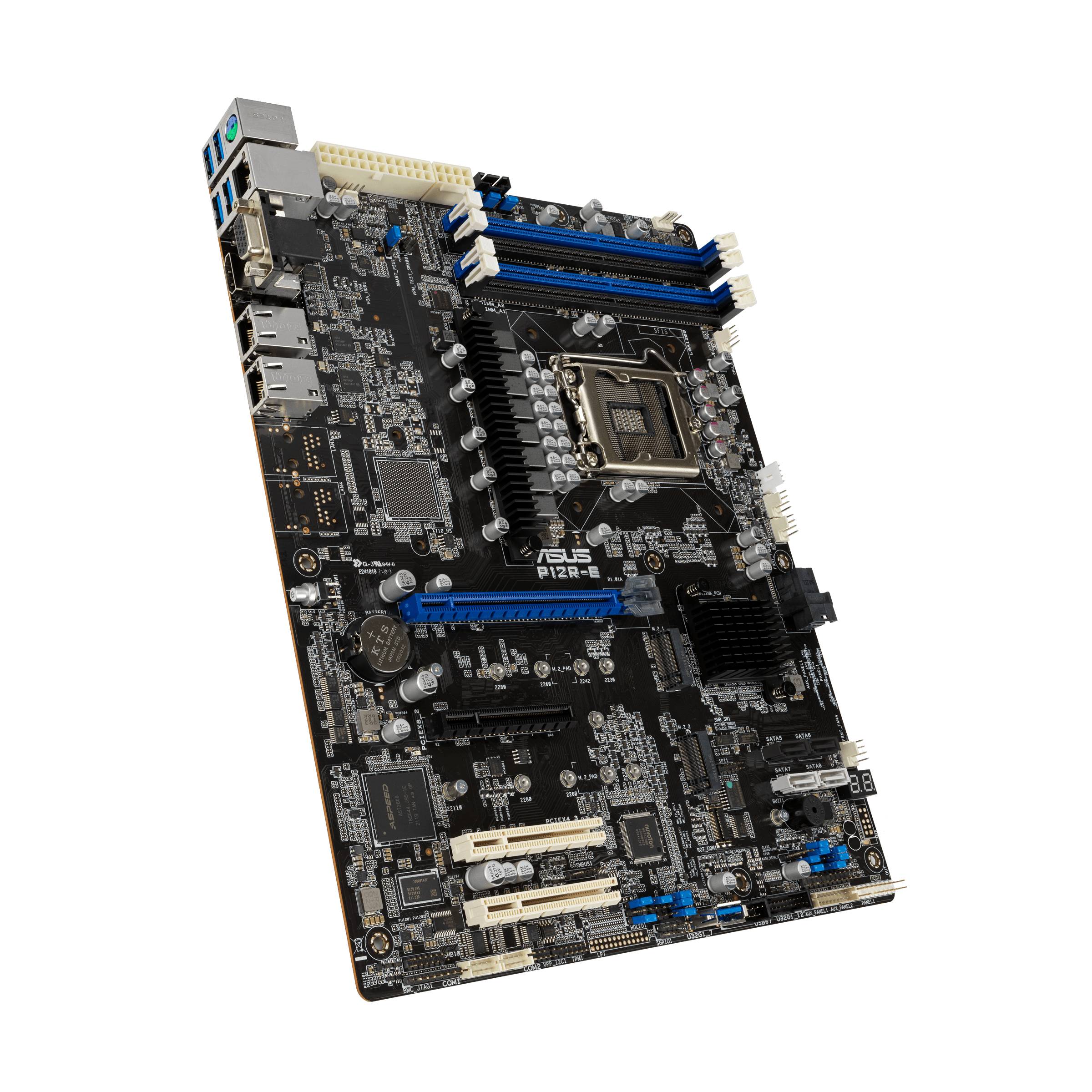 Carte mère d'ordinateur avec différentes fentes et connexions. On distingue des emplacements RAM en bleu, un socket processeur et des slots PCI.