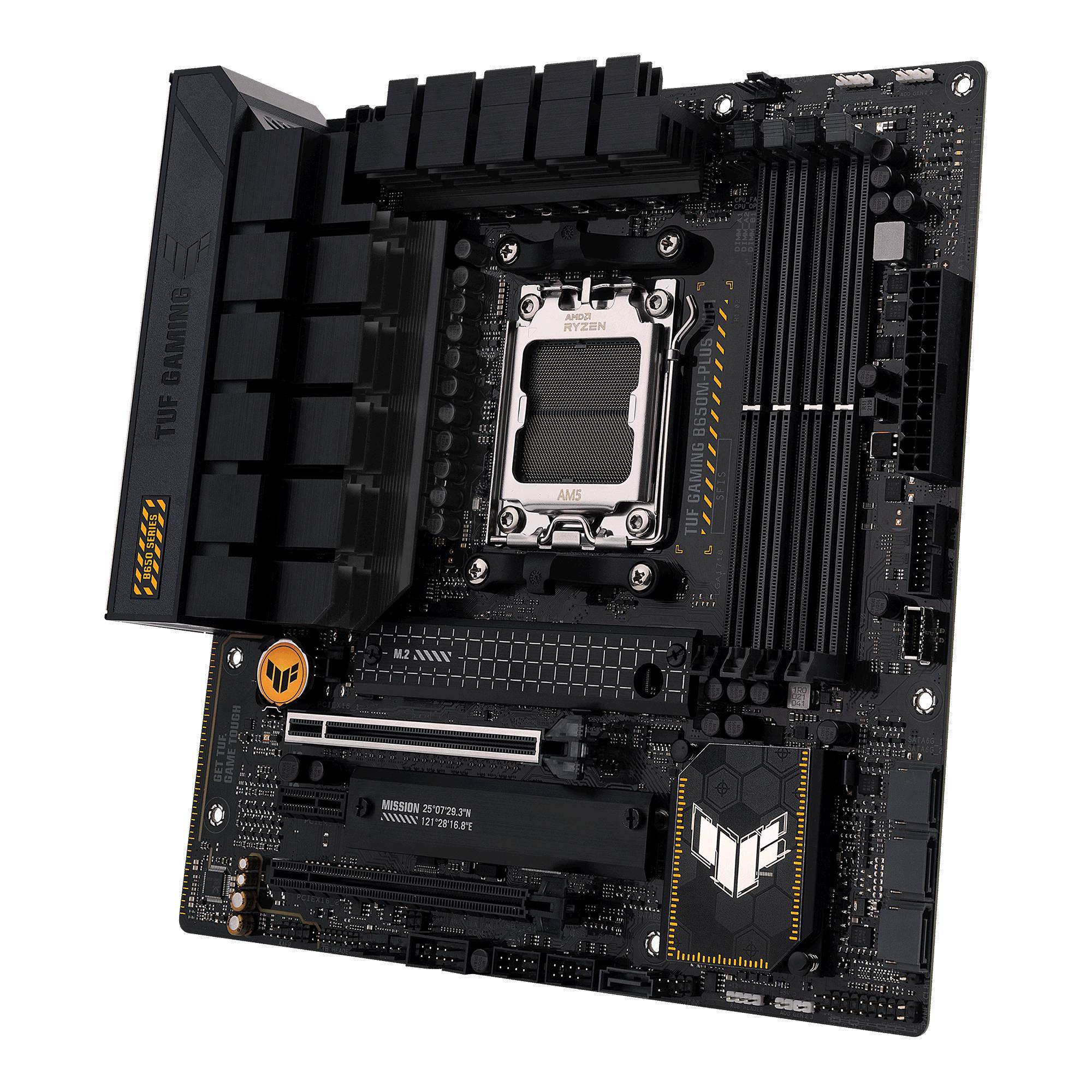 Une carte mère noire pour ordinateur avec plusieurs emplacements et connecteurs. Elle porte l'inscription 'TUF GAMING'.