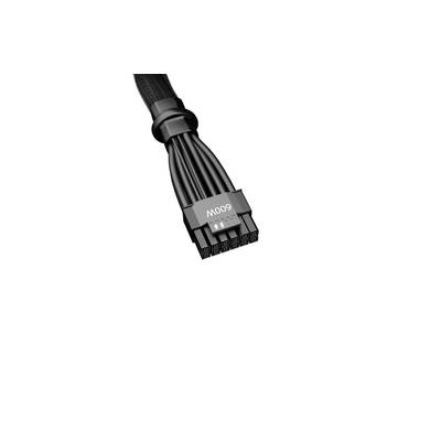 Une fiche de câble noir à 12 broches, marquée '600W', sur un fond blanc. Convient pour les appareils haute performance.