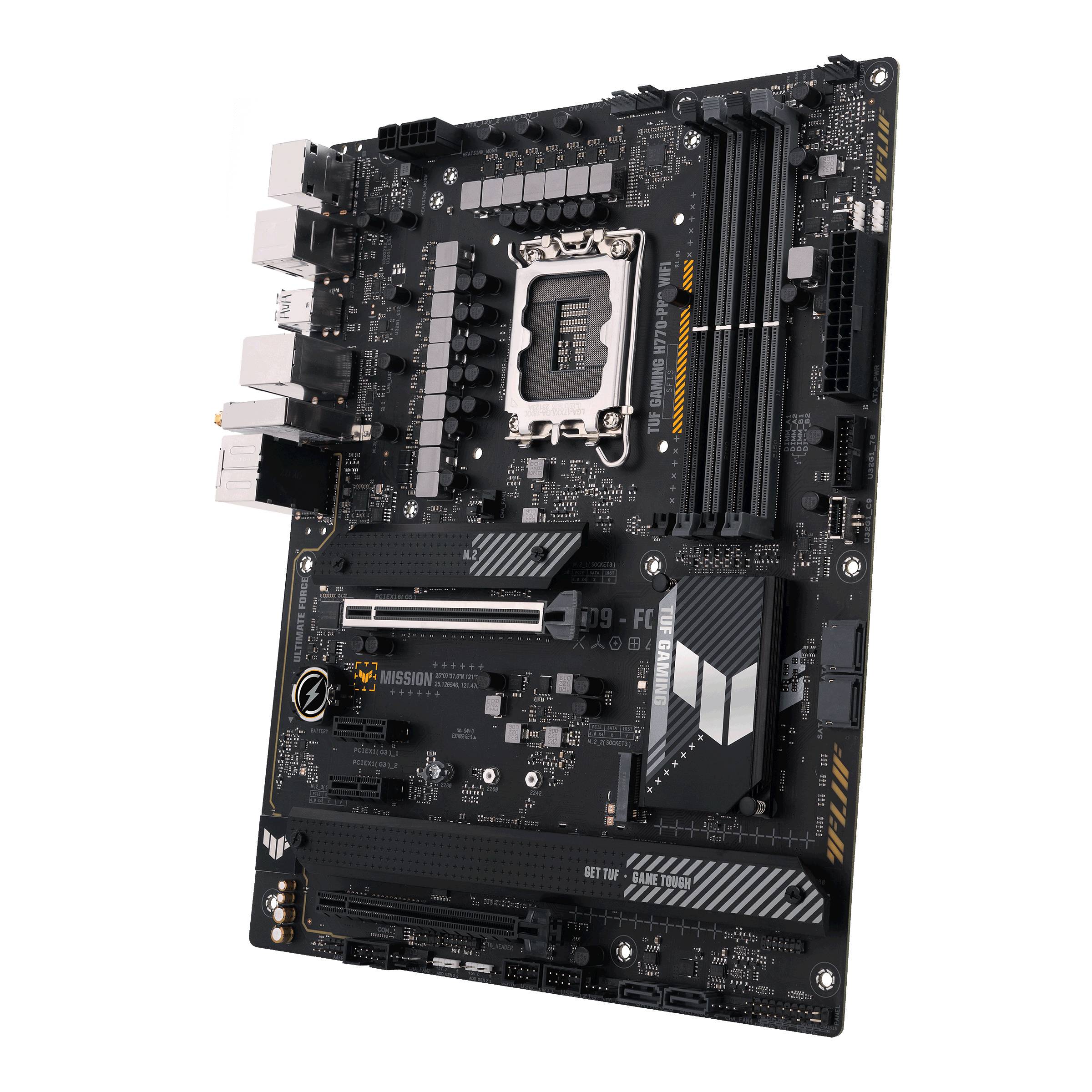 Une carte mère d'ordinateur avec plusieurs emplacements pour RAM, un socket pour processeur, diverses connexions et des slots pour cartes d'extension.