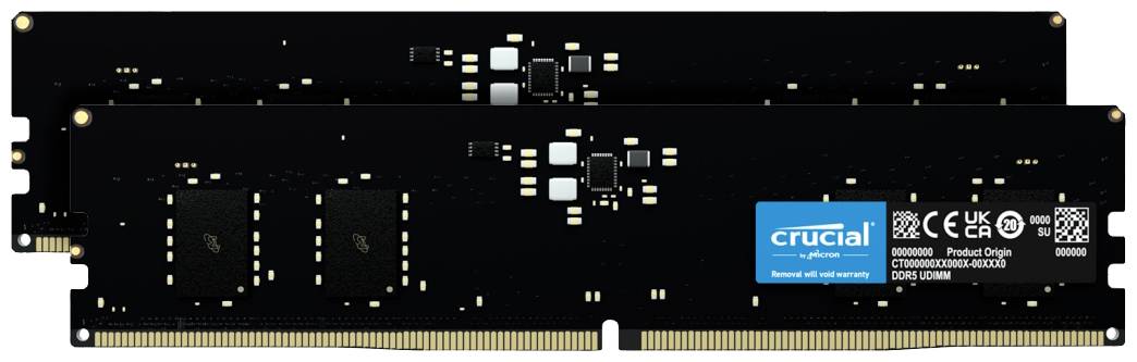 'Deux modules de mémoire RAM DDR5 Crucial avec PCB noir et contacts dorés.'