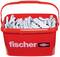 Seau rouge avec des chevilles grises, le nom de marque 'fischer' sur le côté.