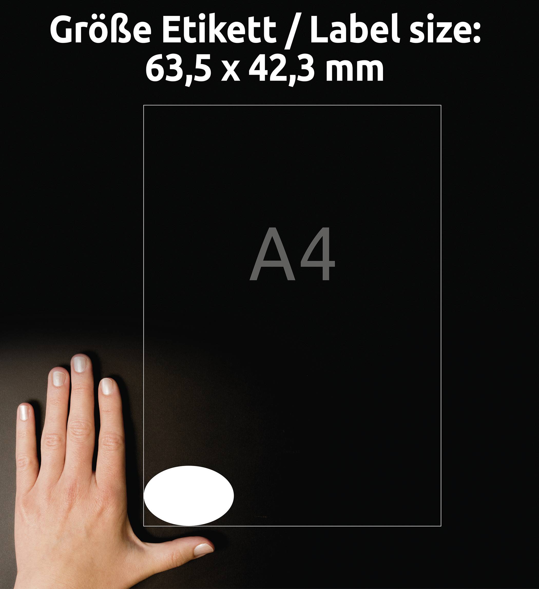 Taille de l'étiquette/Label size : 63,5 x 42,3 mm. Une main pointe vers une surface suggérant la taille d'une feuille de papier A4.