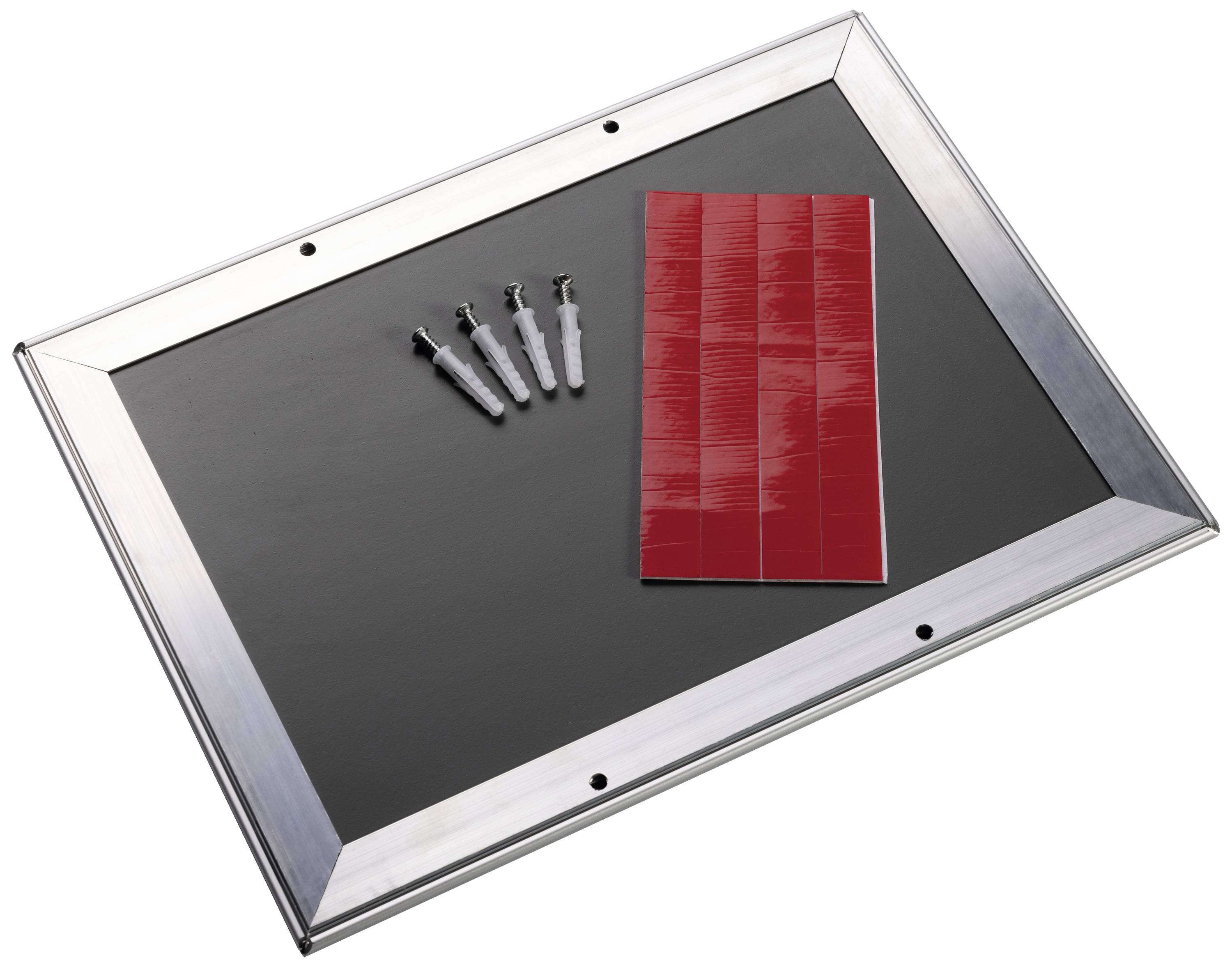 Une plaque rectangulaire en métal avec des bandes réfléchissantes rouges, des vis et des chevilles pour la fixation. Idéale pour une installation murale.