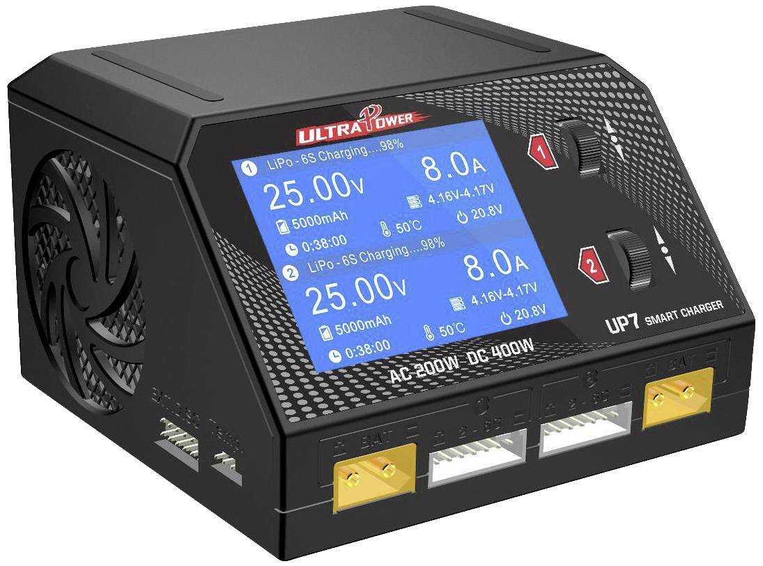 Un chargeur avec écran affiche les informations de charge : 25,0V, 5000mAh, 50°C pour LiPo-6S ; 8,0A, 4,16V/4,17V. Deux fonctions de charge sont activées.