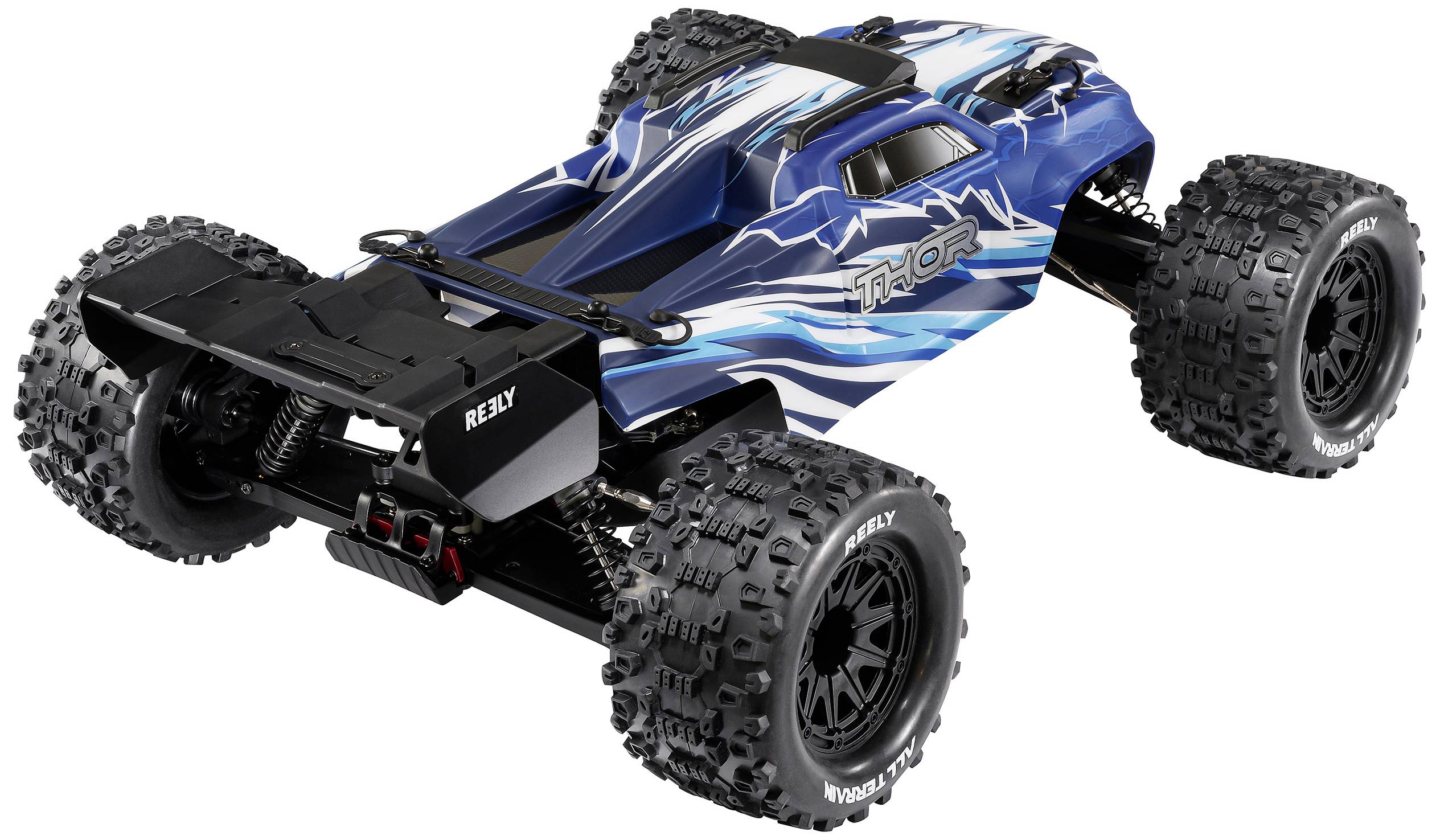Une voiture télécommandée bleue et noire avec des pneus tout-terrain robustes, conçue pour les courses hors route.