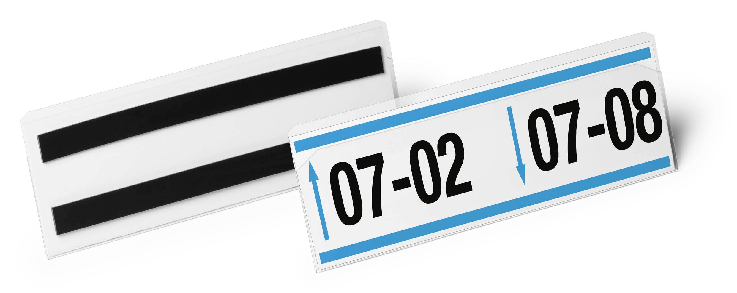 Deux panneaux magnétiques blancs : l'un avec deux bandes noires, l'autre avec des lignes bleues et les numéros '07-02' et '07-08'.