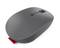 Souris d'ordinateur grise Lenovo, sans fil, au design minimaliste avec une étiquette rouge sur sa face inférieure.