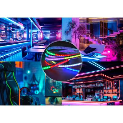 Un intérieur coloré illuminé par des bandes de diodes électroluminescentes dans différentes couleurs, créant une ambiance moderne et dynamique.