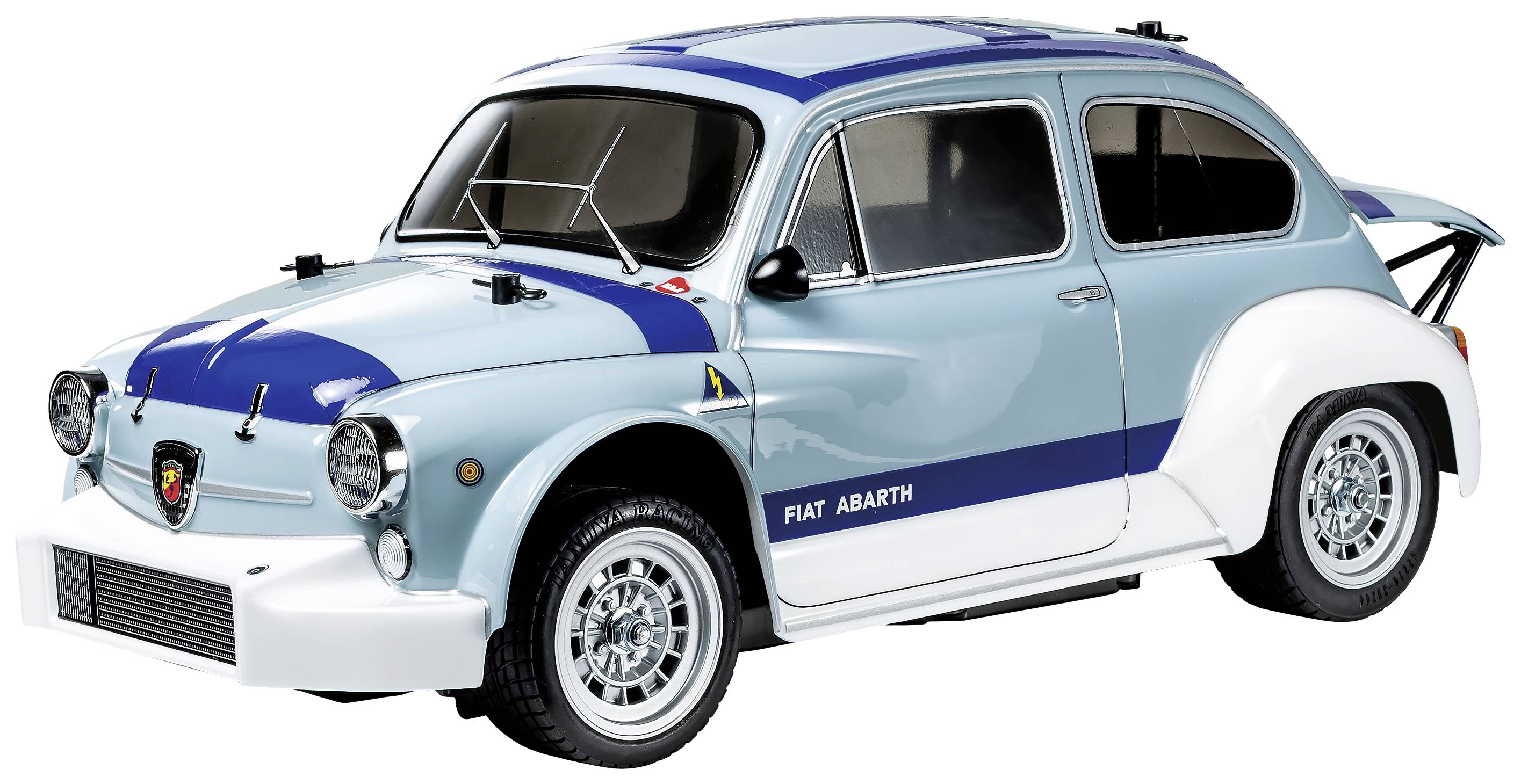 Un Fiat Abarth bleu clair avec un aileron blanc et des touches bleues. La voiture est immobile et présente des caractéristiques typiques d'une voiture de course.