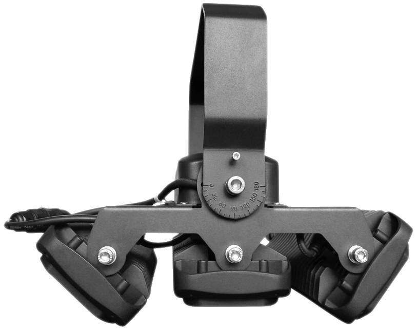 Drone en métal noir équipée de trois caméras pivotantes. Sa caractéristique principale est son modèle de rotation, parfait pour les prises de vue aériennes et la capture à 360 degrés.