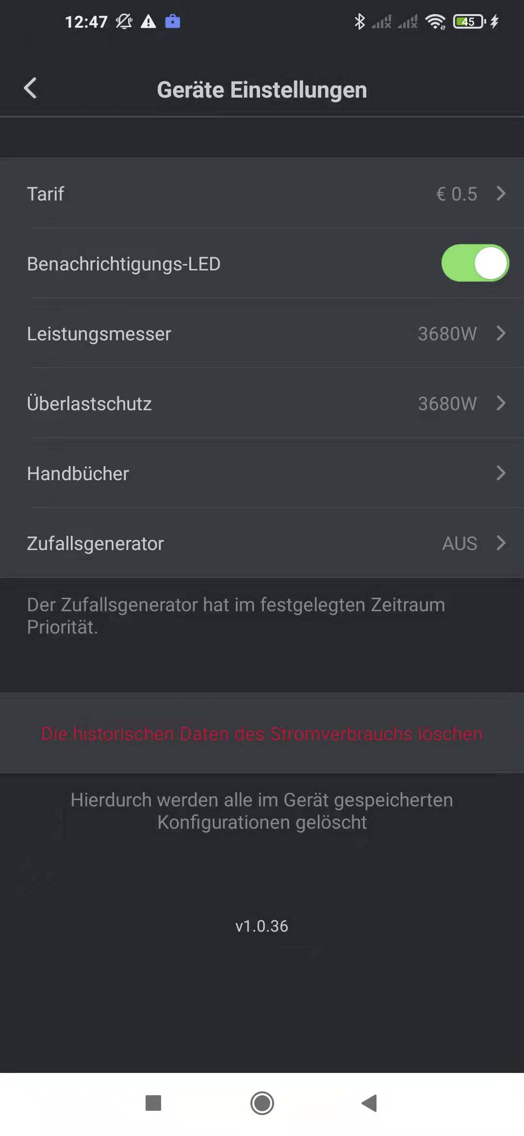 "Paramètres de l'appareil" affiche le tarif, LED de notification (activée), mesure de performance, protection contre la surcharge, manuel, générateur aléatoire (désactivé). Option de suppression des données historiques. Version v1.0.36.