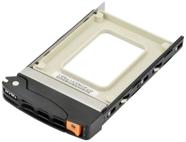 Un support de disque dur vide en métal et en plastique, conçu pour une utilisation dans un serveur ou un système de stockage.