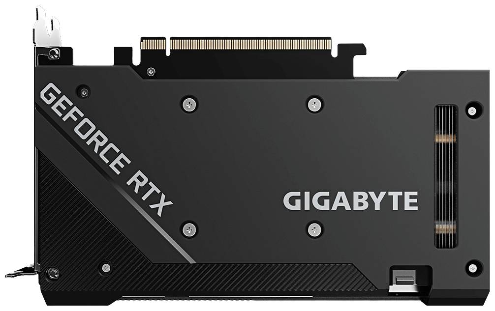 Carte graphique portant l'inscription GeForce RTX de Gigabyte. Vue arrière avec des fentes de ventilation et des connecteurs en haut.